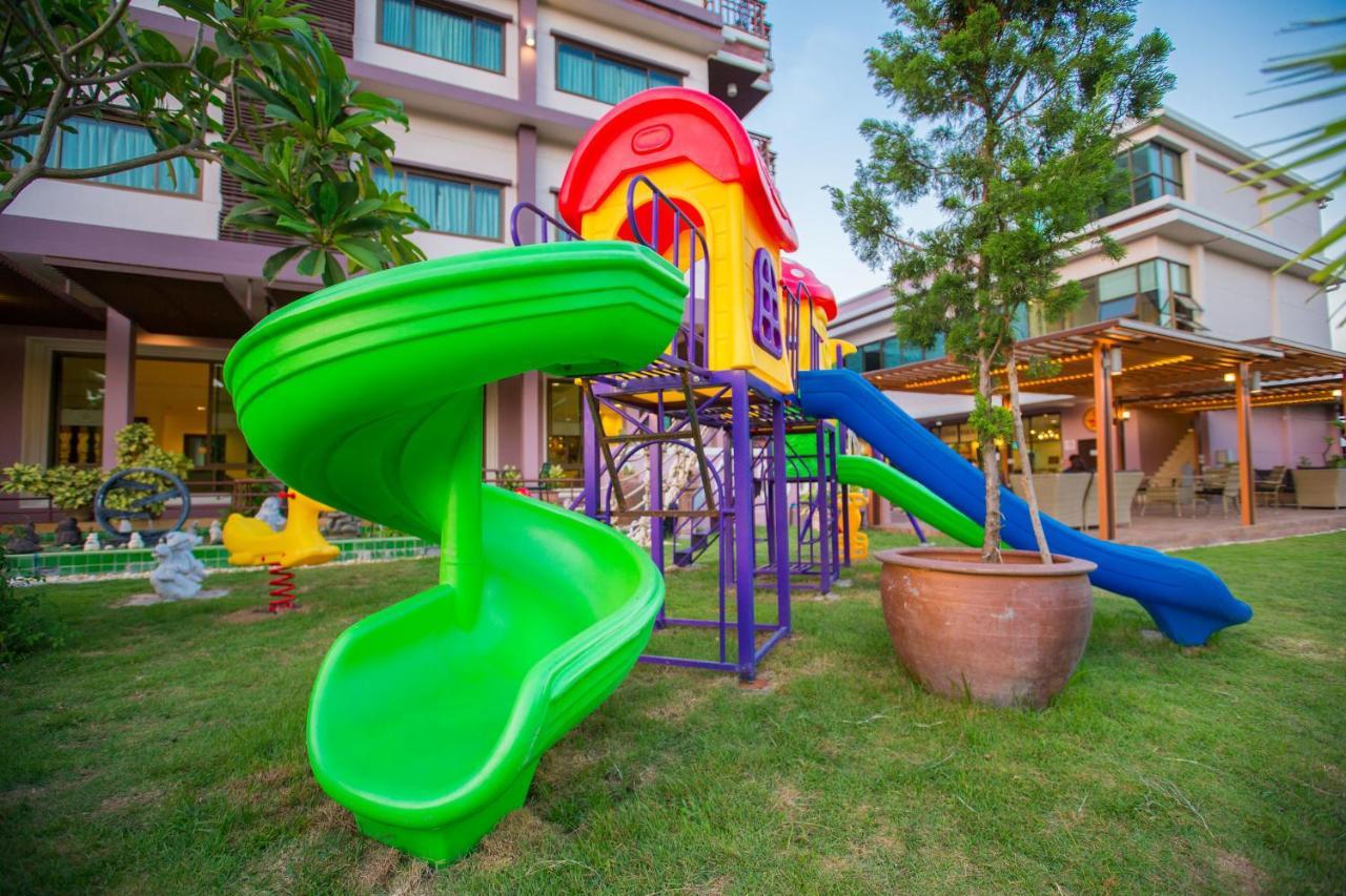 Phanomrungpuri Hotel Buriram Nang Rong Exteriér fotografie