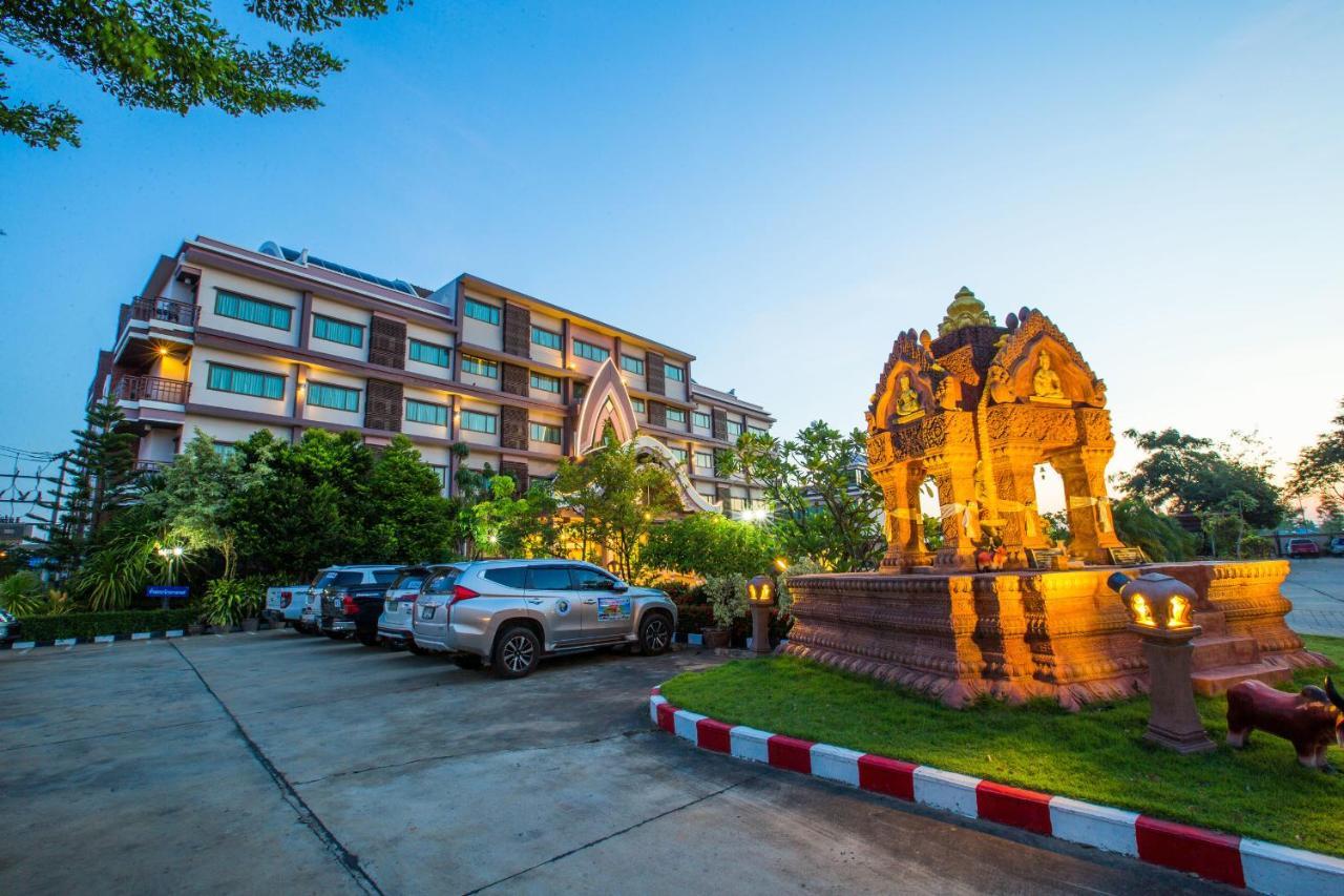 Phanomrungpuri Hotel Buriram Nang Rong Exteriér fotografie