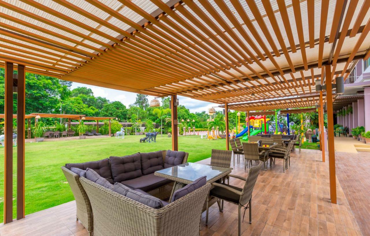 Phanomrungpuri Hotel Buriram Nang Rong Exteriér fotografie