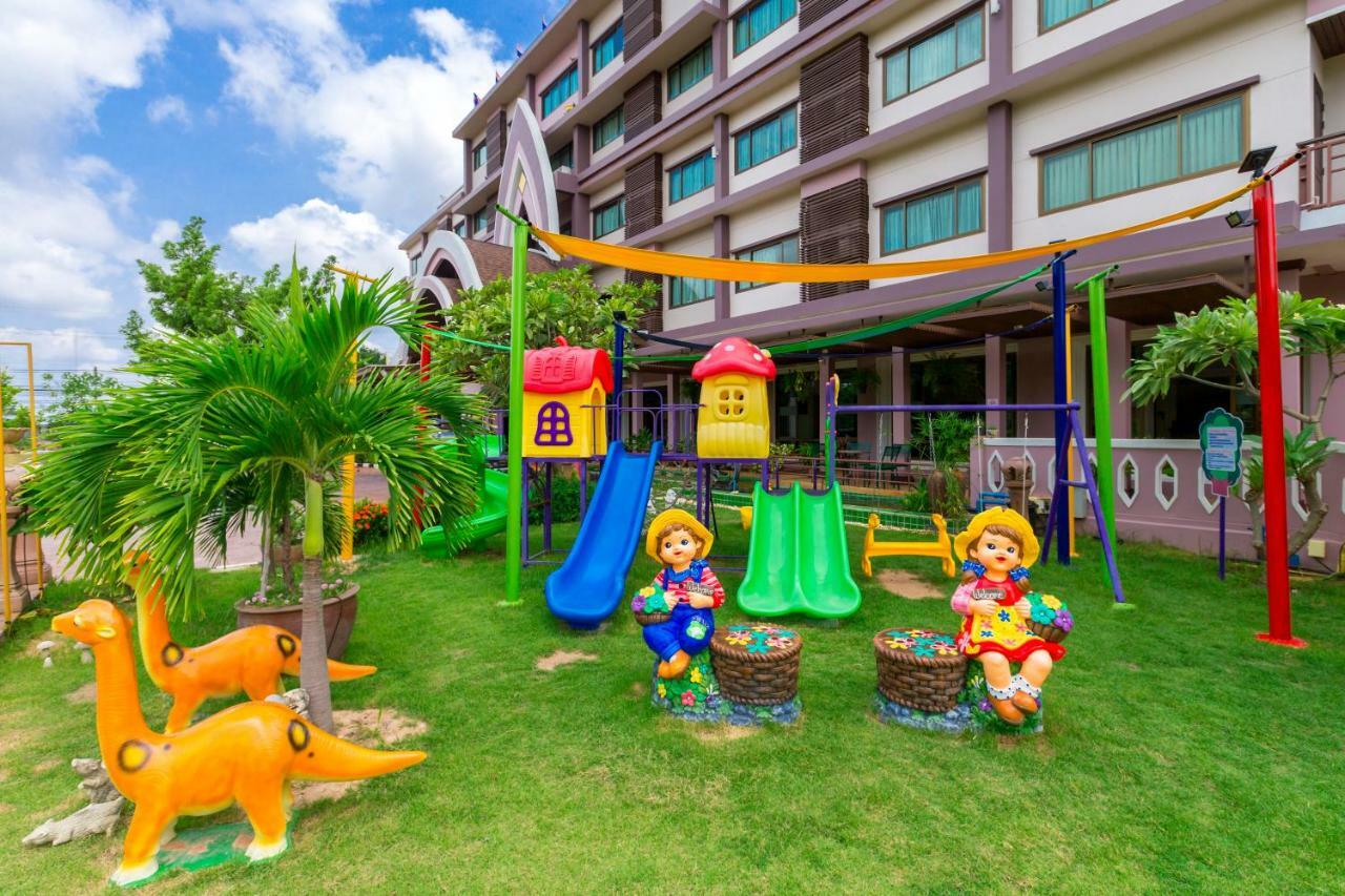 Phanomrungpuri Hotel Buriram Nang Rong Exteriér fotografie
